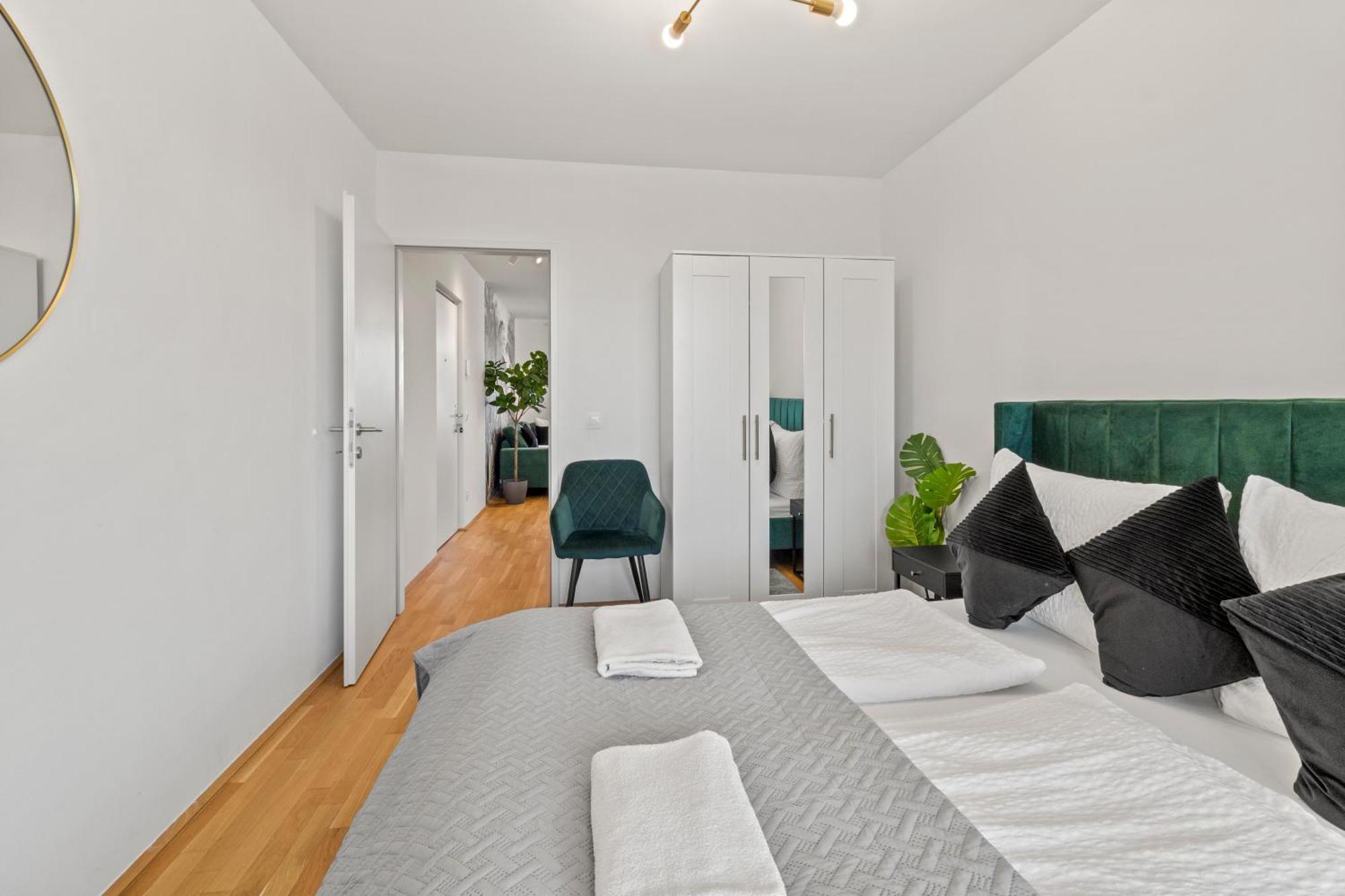 Balcony Apartment I 50 M² I Near City Center فيينا المظهر الخارجي الصورة