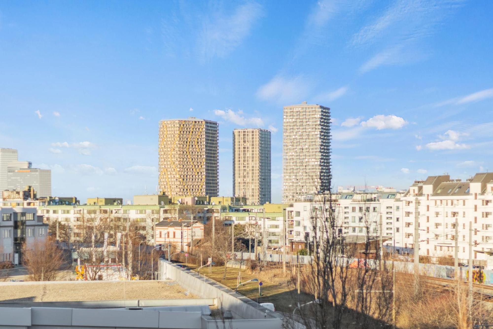 Balcony Apartment I 50 M² I Near City Center فيينا المظهر الخارجي الصورة